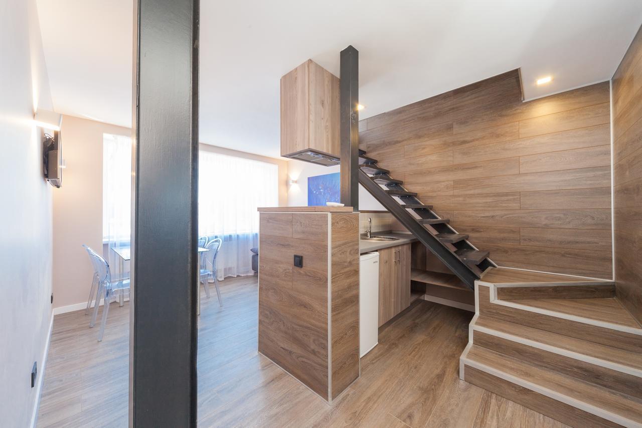 New Vip Aparts Deribasovskaia Odesa Exterior photo